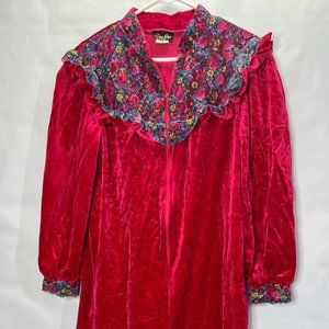 Vintage 70's Crushed Velvet Lace Night Gown Size M